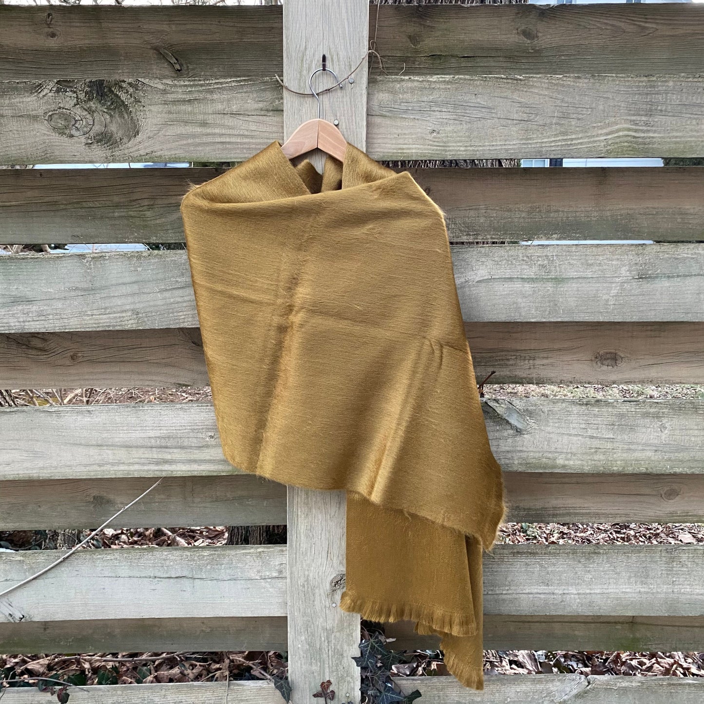 Alpaca Shawl Antique gold