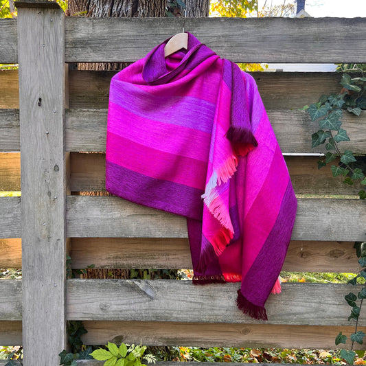 Alpaca Multicolor shades of orchid  with shades of coral and pinky