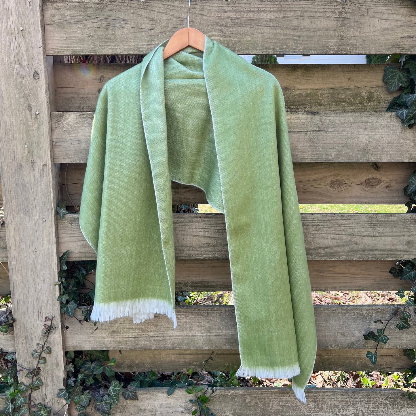 Alpaca Shawl soft Green