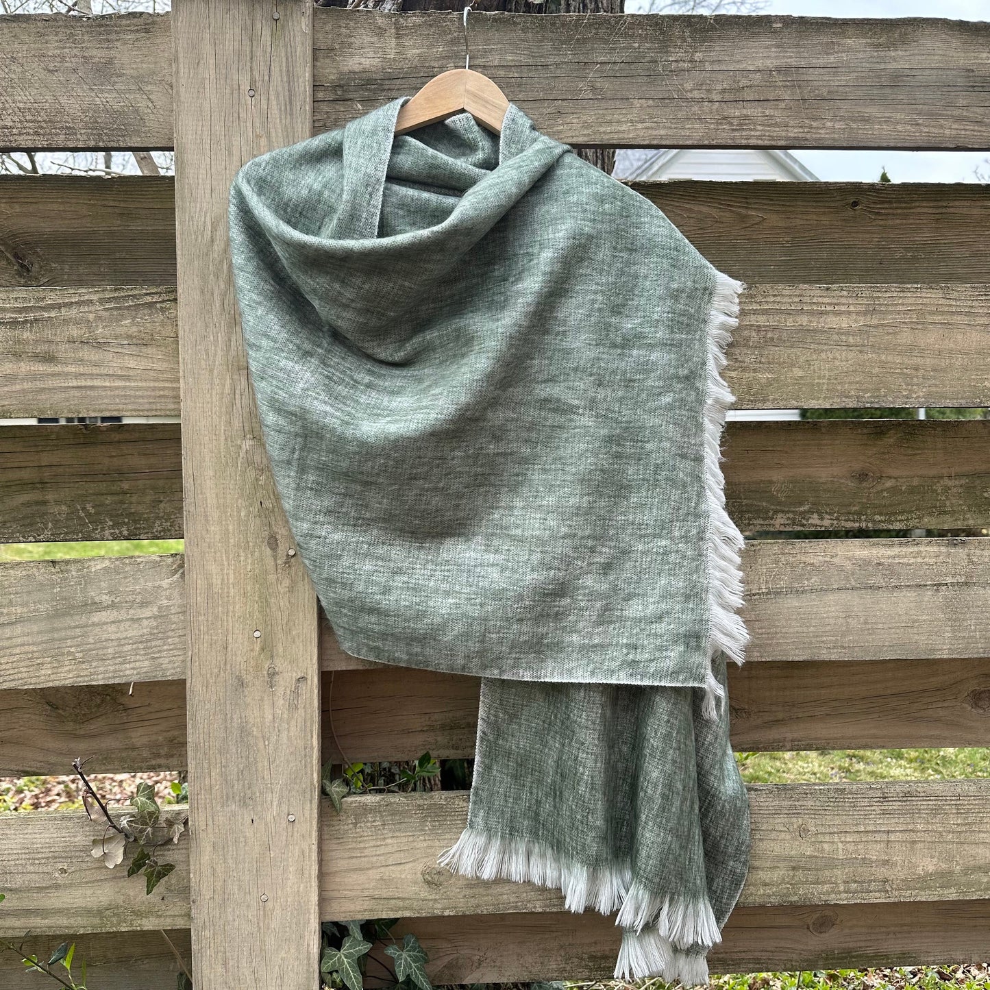 Alpaca Shawl soft Woodland Green | Pine Green |